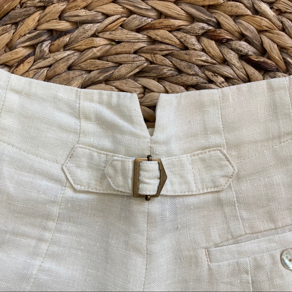Vintage Linen Shorts - Picture 3 of 10
